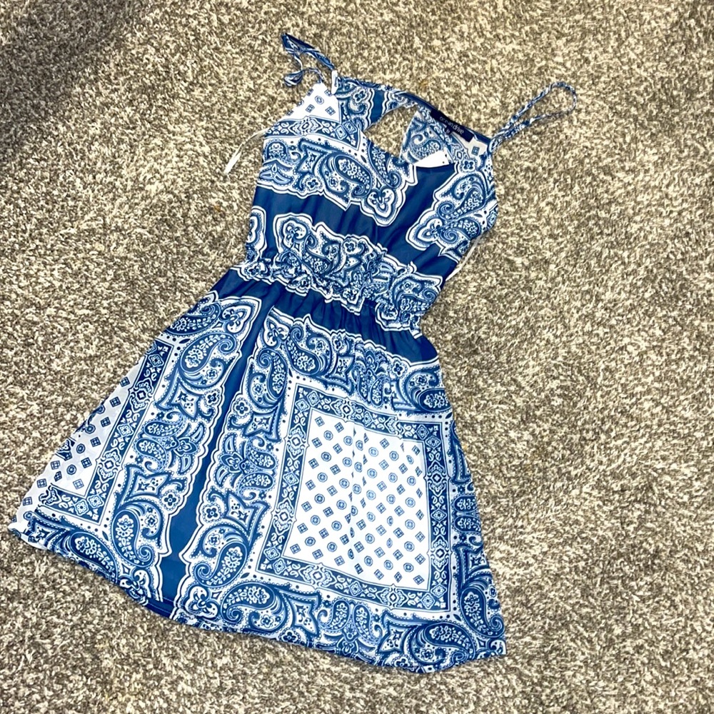 NWT open back dress